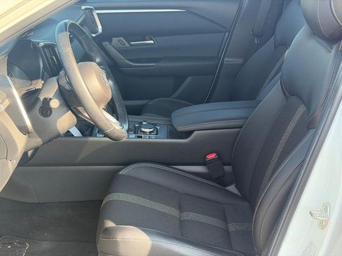 Used 2023 MAZDA CX-50 AWD 2.5 S w/ Cargo Package image 4