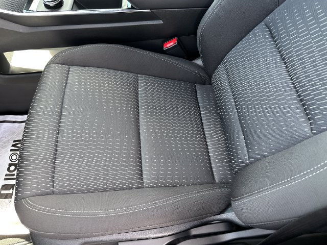 Used 2026 Chevrolet Equinox LT FWD image 11