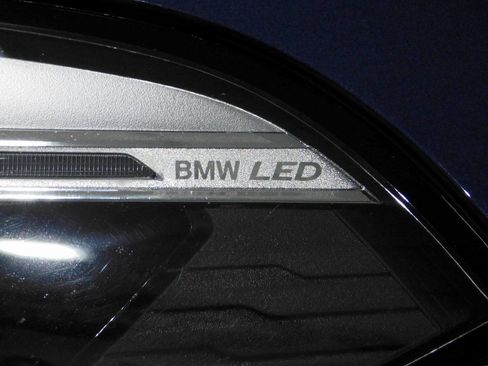 Used 2021 BMW X5 xDrive40i image 15