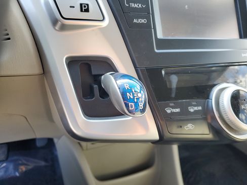 Used 2012 Toyota Prius V Five image 29