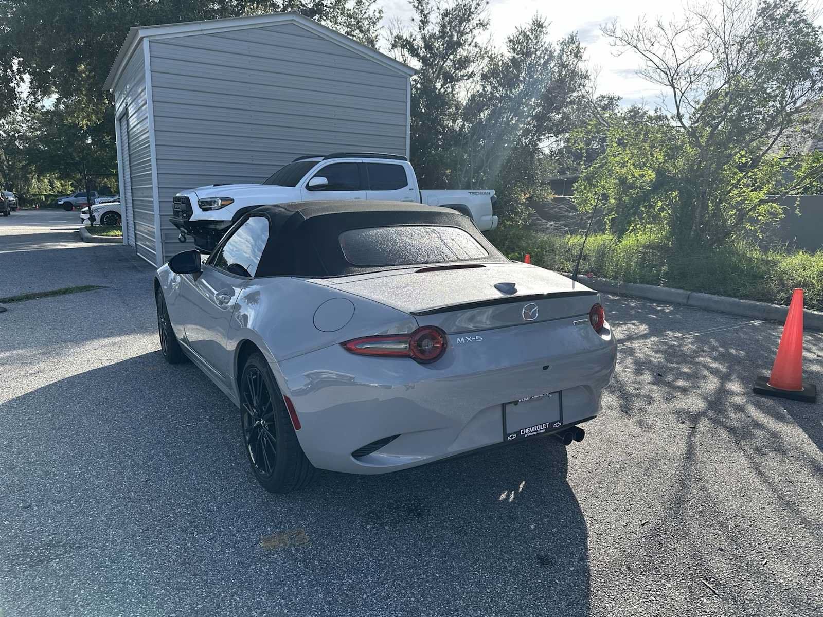 Used 2025 MAZDA MX-5 Miata Club w/ Interior Package RWD image 4