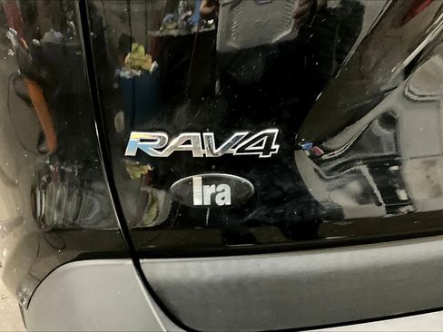 Used 2023 Toyota RAV4 Limited image 10