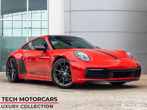 Used 2024 Porsche 911 Carrera T RWD image 1