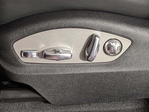 New 2026 Porsche Macan S image 29