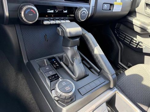 New 2026 Toyota 4Runner SR5 image 13