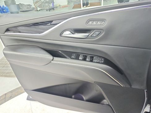 Used 2023 Cadillac Escalade Sport image 36