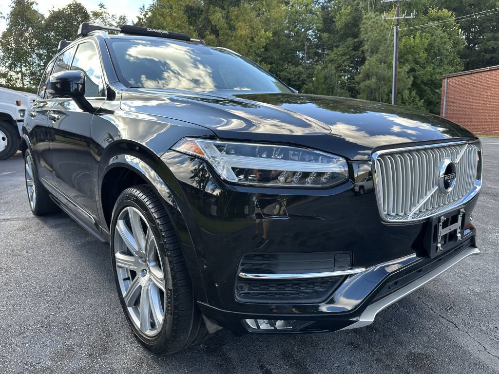 Used 2017 Volvo XC90 T6 Inscription AWD/4WD image 2