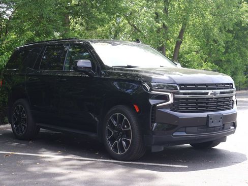 Certified 2022 Chevrolet Tahoe RST w/ Sport Performance Package AWD/4WD image 10