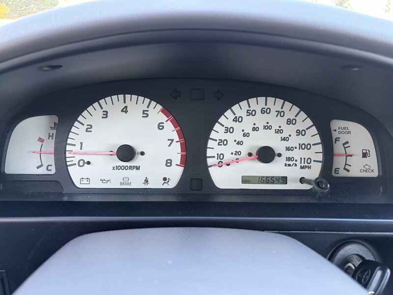 Used 2002 Toyota Tacoma PreRunner w/ SR5 Pkg w/ Chrome Pkg RWD image 17