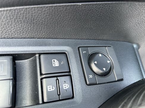 Used 2020 Toyota RAV4 TRD Off-Road w/ TRD Off-Road Weather Package AWD/4WD image 17