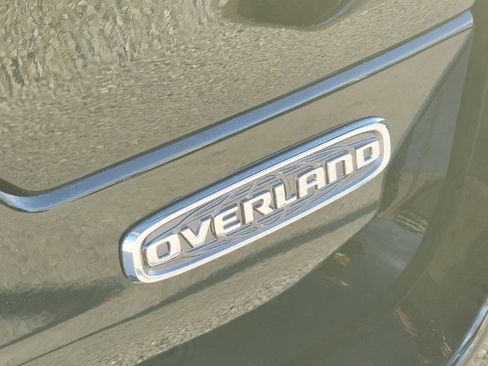 Used 2023 Jeep Grand Cherokee Overland w/ Luxury Tech Group IV image 25