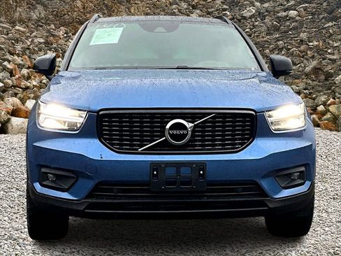 Used 2021 Volvo XC40 T5 R-Design w/ Climate Package image 3