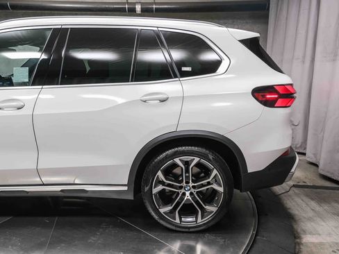 Used 2025 BMW X5 sDrive40i w/ Executive Package RWD image 8