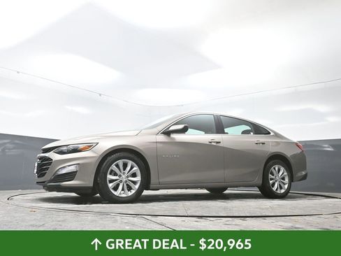 Used 2025 Chevrolet Malibu LT image 54