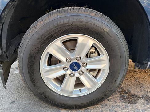 Used 2019 Ford F150 XLT w/ Equipment Group 301A Mid RWD image 11