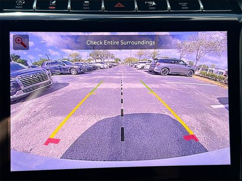 Used 2025 Jeep Grand Cherokee Limited image 15