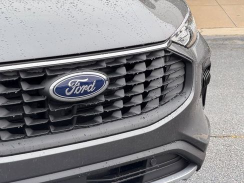 New 2026 Ford Escape Active w/ Cold Weather Package image 12