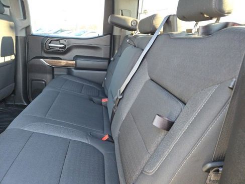 Used 2022 Chevrolet Silverado 1500 RST w/ Z71 Off-Road Package image 15