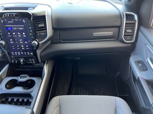 Used 2021 RAM 1500 Big Horn AWD/4WD image 32