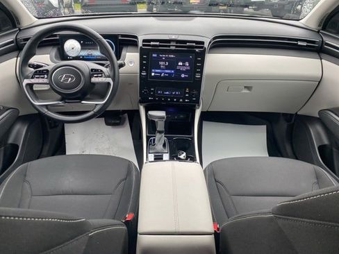 Used 2022 Hyundai Tucson SEL w/ Convenience Package image 2