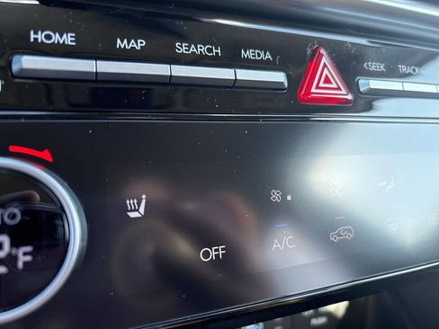 Used 2025 Hyundai Tucson SEL FWD image 17
