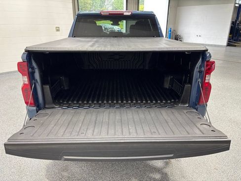 Used 2024 Chevrolet Silverado 1500 LT AWD/4WD image 35
