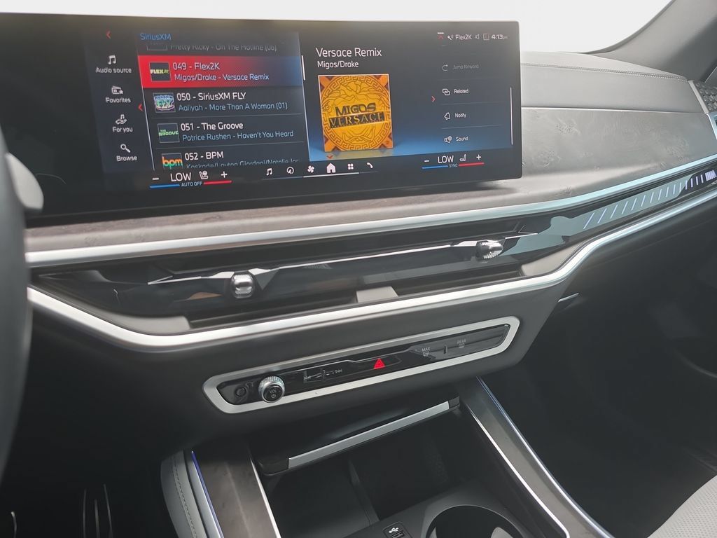 Certified 2025 BMW X5 M60i w/ Executive Package AWD/4WD image 16