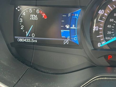 Used 2019 Ford Fusion SE FWD image 17