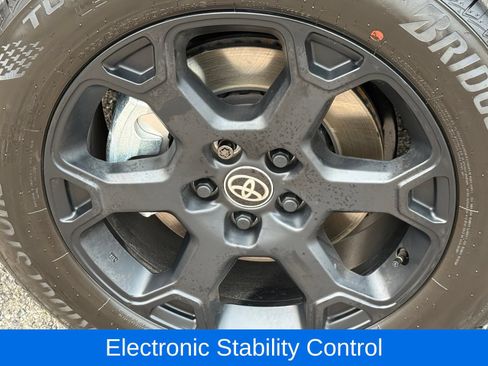 Used 2026 Toyota Sienna XLE Woodland Edition AWD/4WD image 43