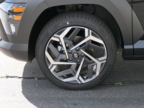 New 2026 Hyundai Kona SEL Premium AWD/4WD image 7