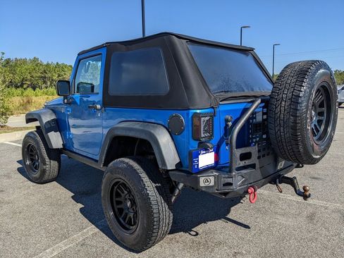 Used 2015 Jeep Wrangler Sport image 13