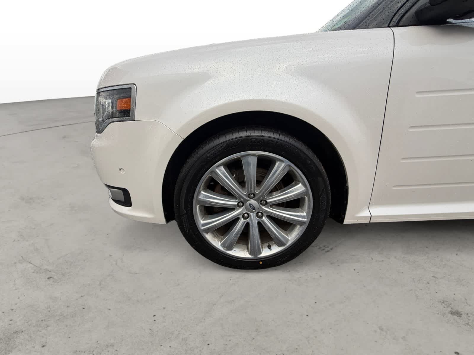 Used 2019 Ford Flex Limited w/ Equipment Group 303A AWD/4WD image 12