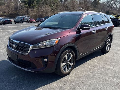 Used 2019 Kia Sorento EX image 2