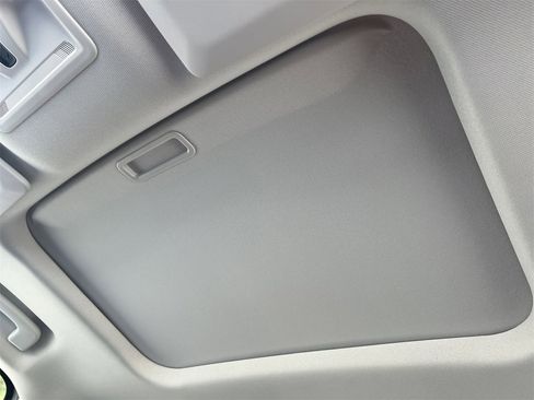 New 2025 Ford Maverick XLT w/ XLT Luxury Package image 14