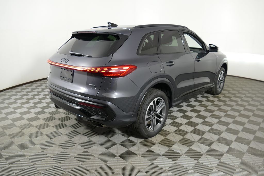New 2026 Audi Q5 2.0T AWD/4WD image 3
