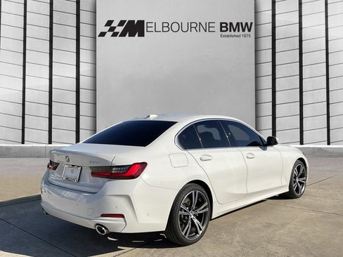 Certified 2024 BMW 330i Sedan w/ Convenience Package image 4
