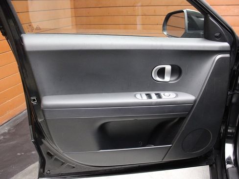 Used 2024 Hyundai Ioniq 5 SEL image 30