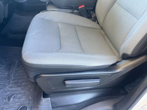 Used 2023 RAM 1500 Big Horn image 9