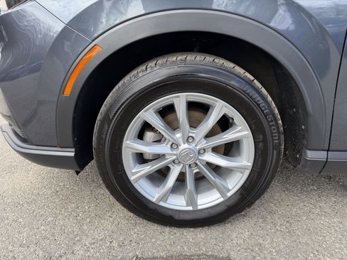 Used 2025 Honda CR-V EX image 7