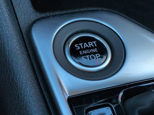Used 2025 Nissan Sentra SV FWD image 26
