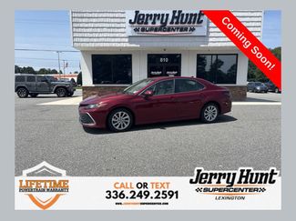 Used 2022 Toyota Camry LE FWD video 1