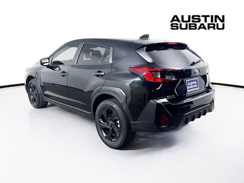 Used 2024 Subaru Crosstrek 2.0i image 5