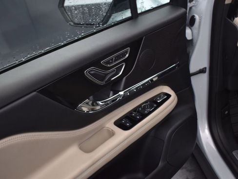 New 2025 Lincoln Corsair Grand Touring w/ Jet Appearance Package image 9