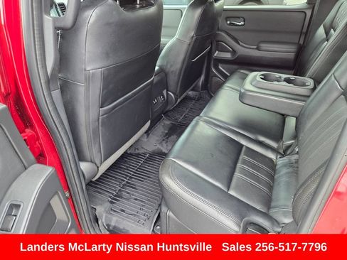 Used 2022 Nissan Frontier PRO-4X w/ Pro-4X Premium Package AWD/4WD image 14