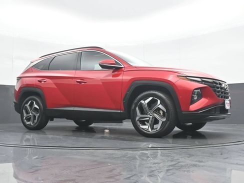 Used 2023 Hyundai Tucson Limited AWD/4WD image 32