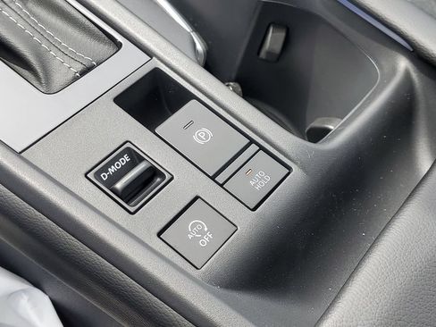 New 2026 Nissan Sentra SV w/ SV Convenience Package FWD image 30
