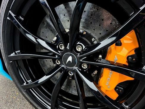 Used 2025 McLaren Artura Spider image 48