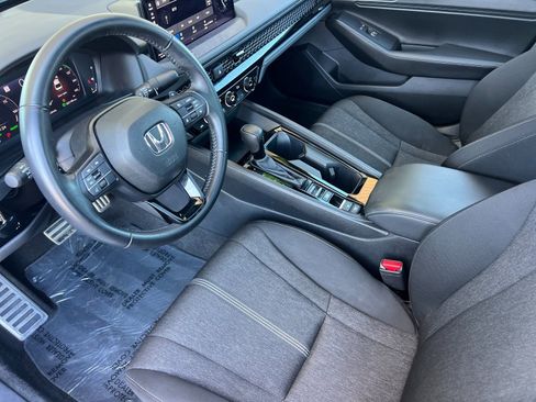 Used 2024 Honda Accord Sport image 10
