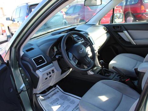 Used 2016 Subaru Forester 2.5i image 11