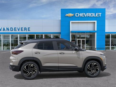 New 2026 Chevrolet TrailBlazer RS w/ Driver Confidence Package image 5